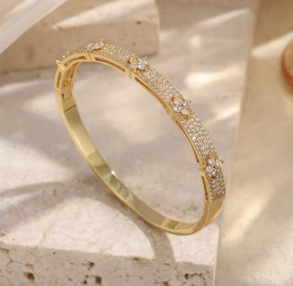 Pulseira Claire Dourado